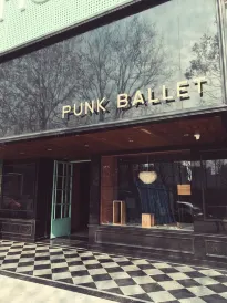 Punk Ballet Ins Hotel (Changzhou Dinosaur Park)