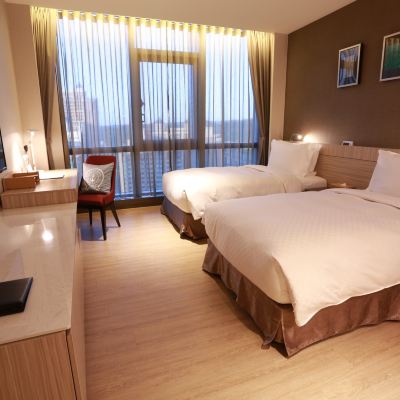 Standard Twin Room AJ Hotel Promo Code