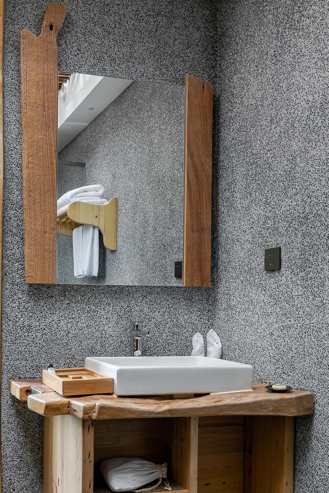 心素.靜眠大床房【金可兒床墊】【科勒衞浴】