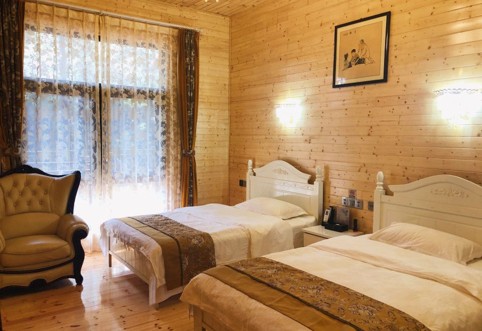 Qingsongling Cabin Twin Room
