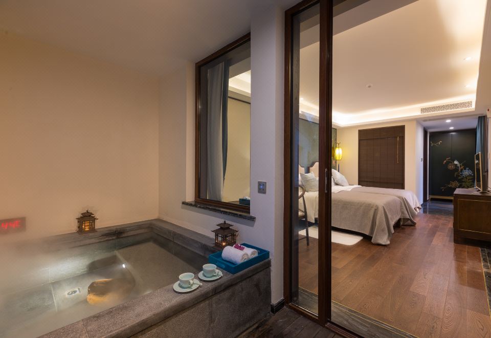 Jing Hot Spring Twin Room