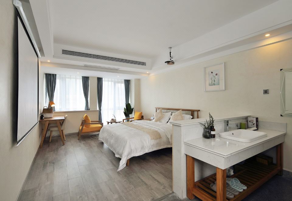 简单爱影视大床房