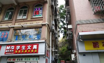 Shaxi Hostel