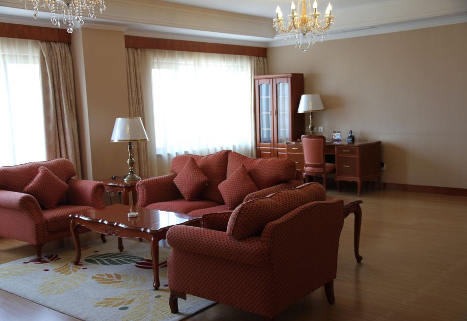 豪华家庭四室房