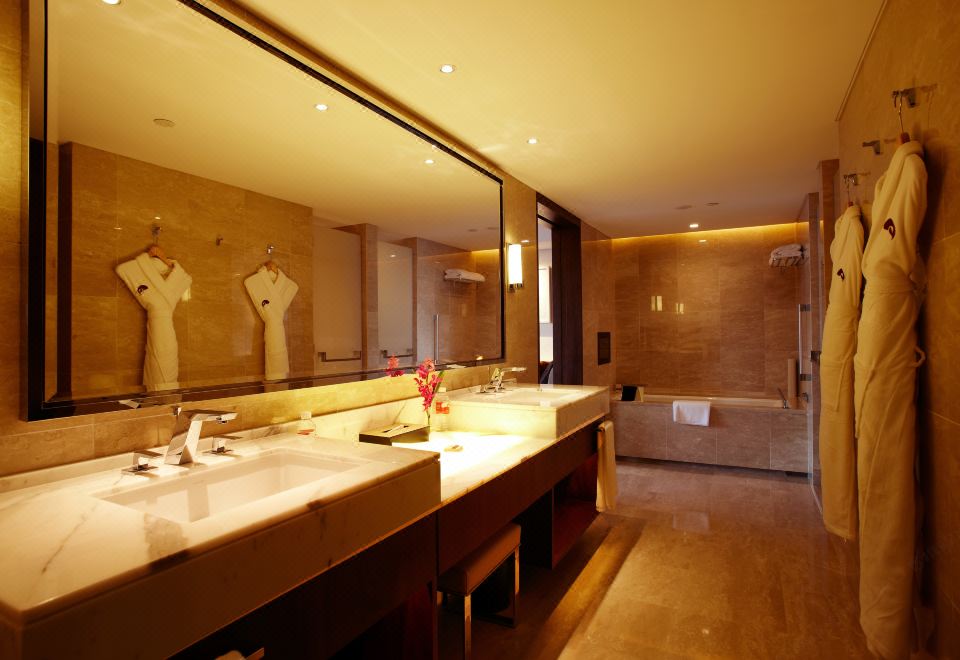 豪华城景双床房