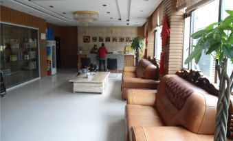 Ce Heng Hengjie Business Hotel