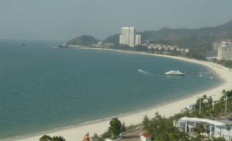 Yimi Yangguang Seaview Holiday Apartment
