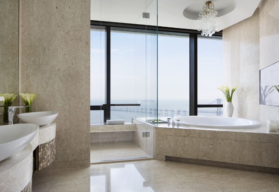 Grand Hyatt DalianGrand Executive Suite