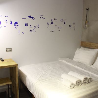 標準雙人房 (無窗) 台北正旅館優惠