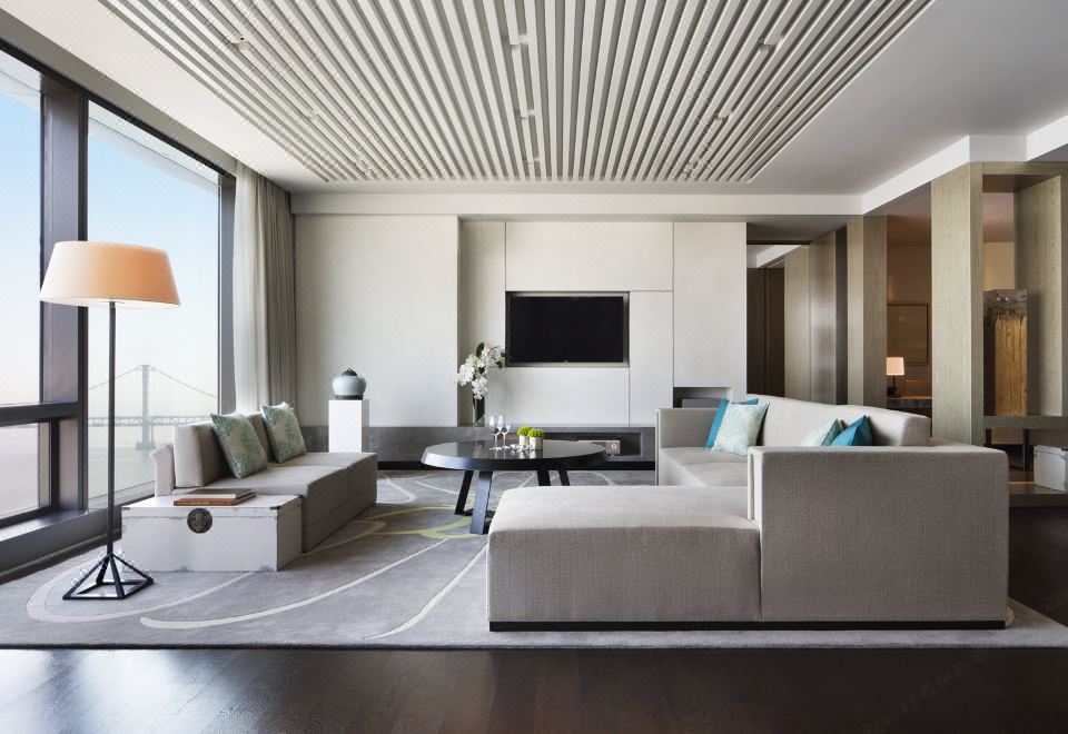 Grand Hyatt DalianGrand Executive Suite