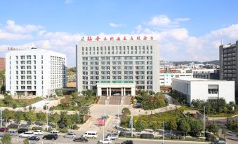Mingchun Hotel