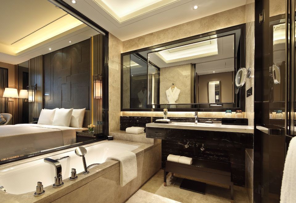 Wanda Realm DongyingGrand Deluxe King Room