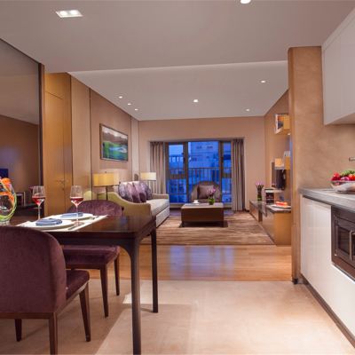 一房行政套房 深圳盛捷君臨天下服務公寓優惠