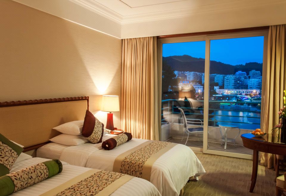 景观湖景双床房