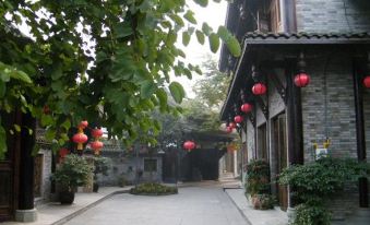 Pingle Ancient Town Yaxiangju Inn