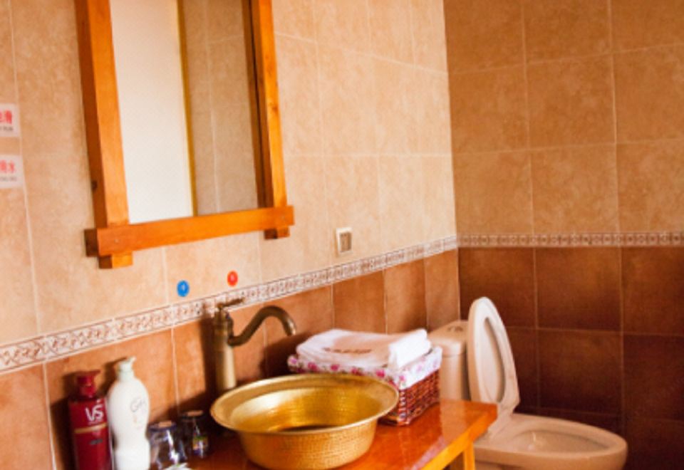 Tibetan-Style Deluxe Room (Double bed) (Floor heating)