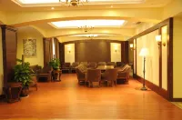 Tianju Caohai Holiday Hotel