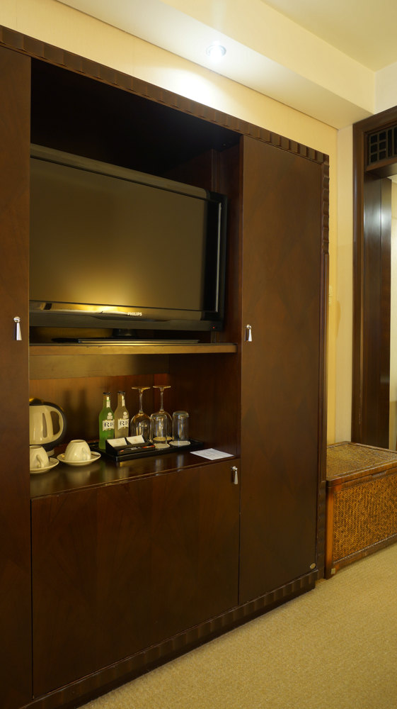 Executive Queen Room