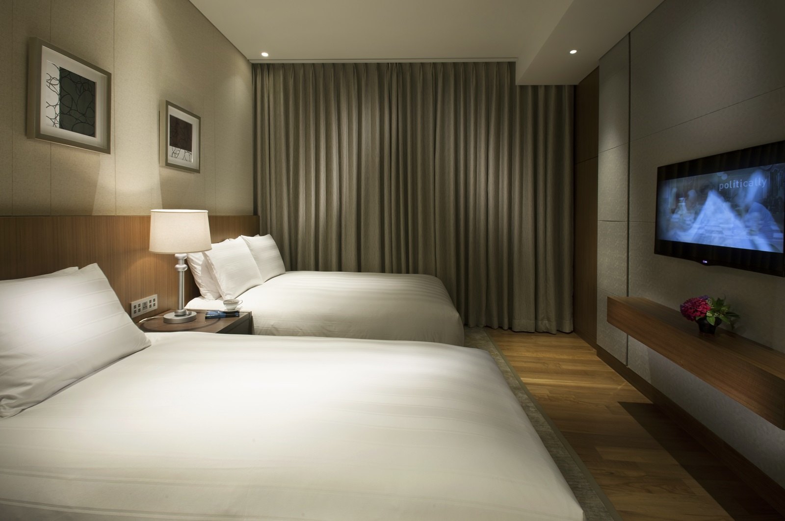 高级家庭双床套房（海景）