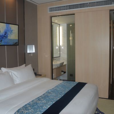 特價大床房 廈門金日銀海藍戴斯飯店（機場店）優惠