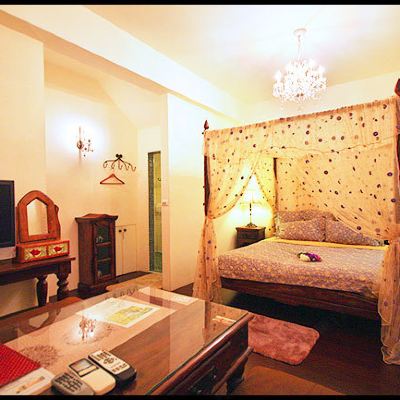 Sui Double Room Moon House Promo Code