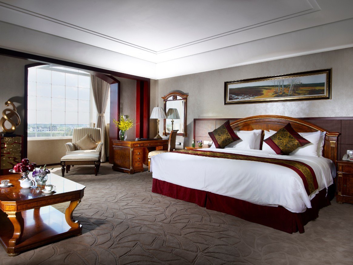 豪华行政大床房