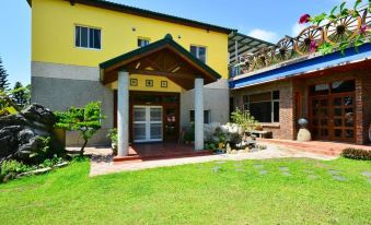 Xiangyang Mountain Bed and Breakfast