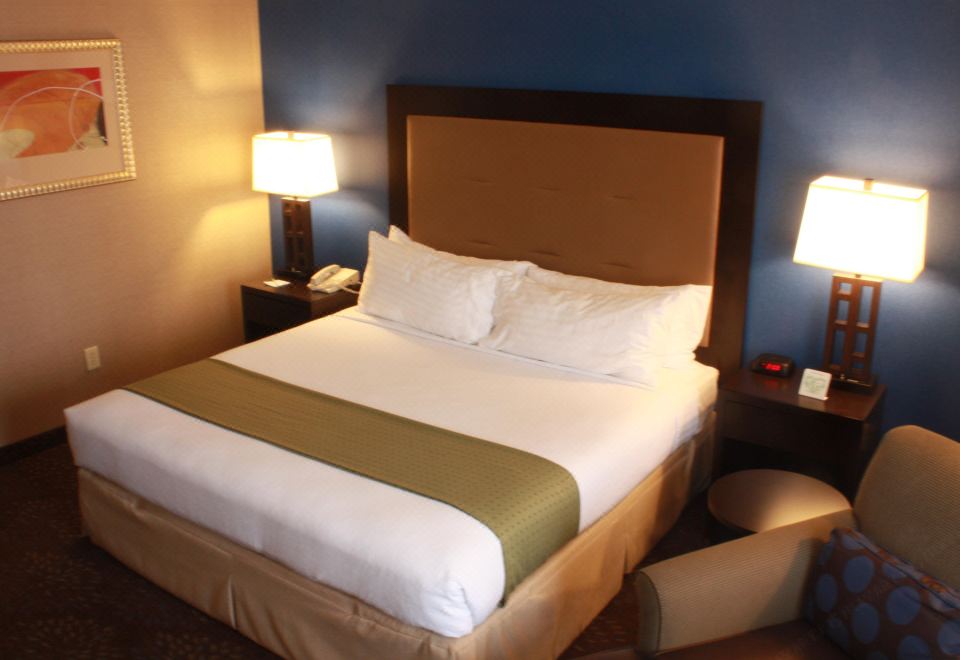 Holiday Inn SEATTLE DOWNTOWN - LAKE UNION by IHG Run Of House