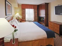 Holiday Inn Express & Suites BRAMPTON by IHG Hotel a Brampton