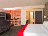 Holiday Inn Express & Suites QUERETARO by IHG