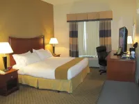 Holiday Inn Express & Suites PENSACOLA W I-10 by IHG