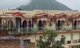 Hotel Poonam Pushkar