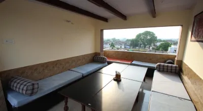 Friends Guest House and Hostel Hoteles en 