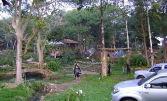 Bannumhoo Homestay Resort & Camping