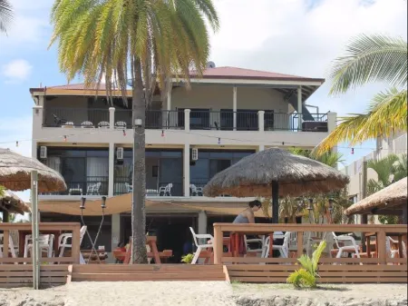 Smugglers Cove Beach Resort & Hotel