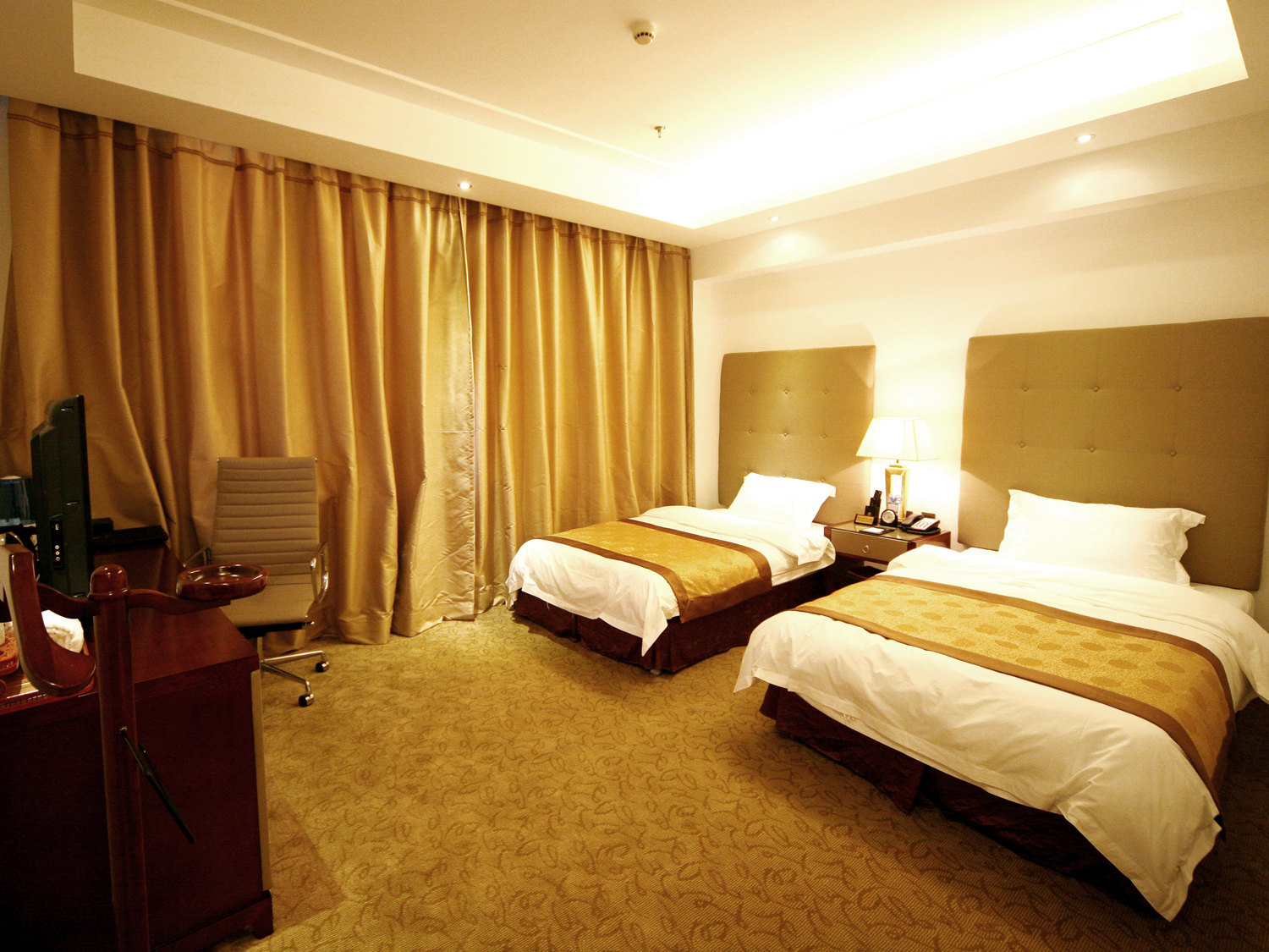 暖心双床房无窗