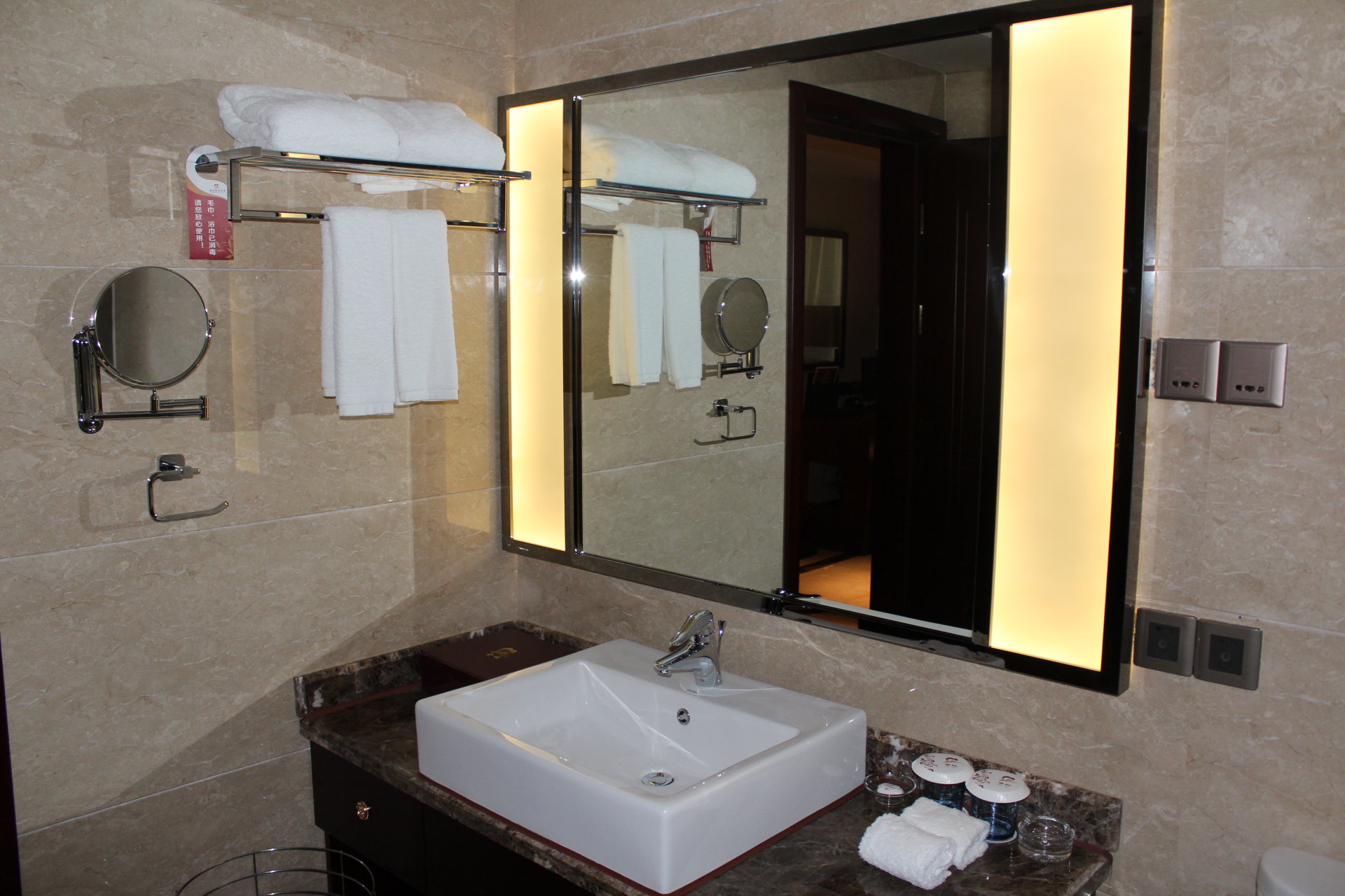 Jinqiu Holiday HotelBusiness room