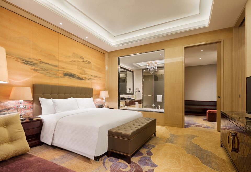 豪華大床房（大空間+大浴缸+特大床）