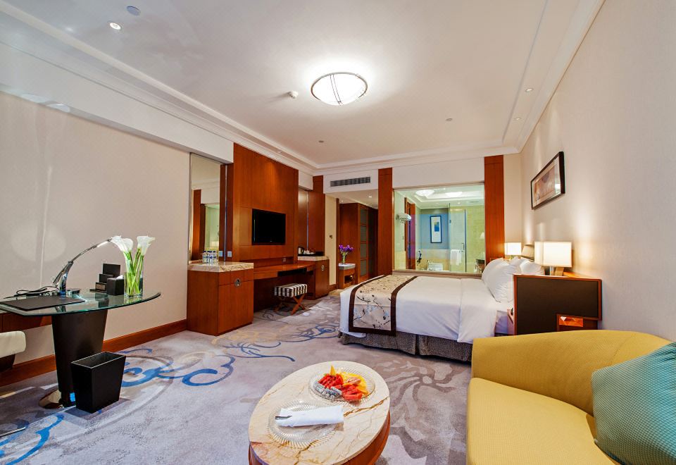 World Trade Winning HotelSuperior Queen Room