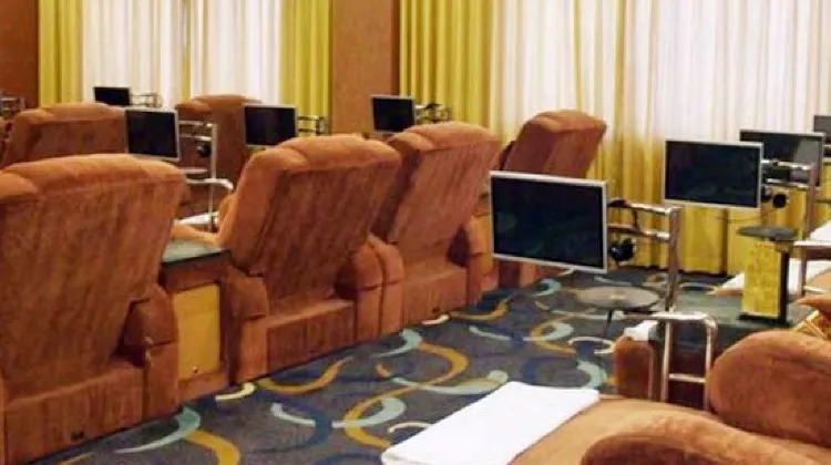 イージアホー ホテル 施設