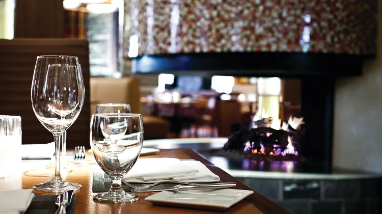 Four Seasons Resort Whistler Dining/Restaurant