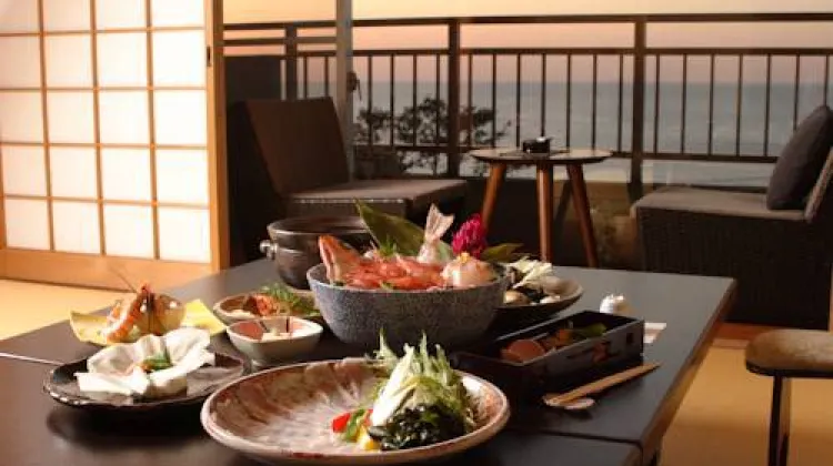 間人温泉 炭平 食事・レストラン