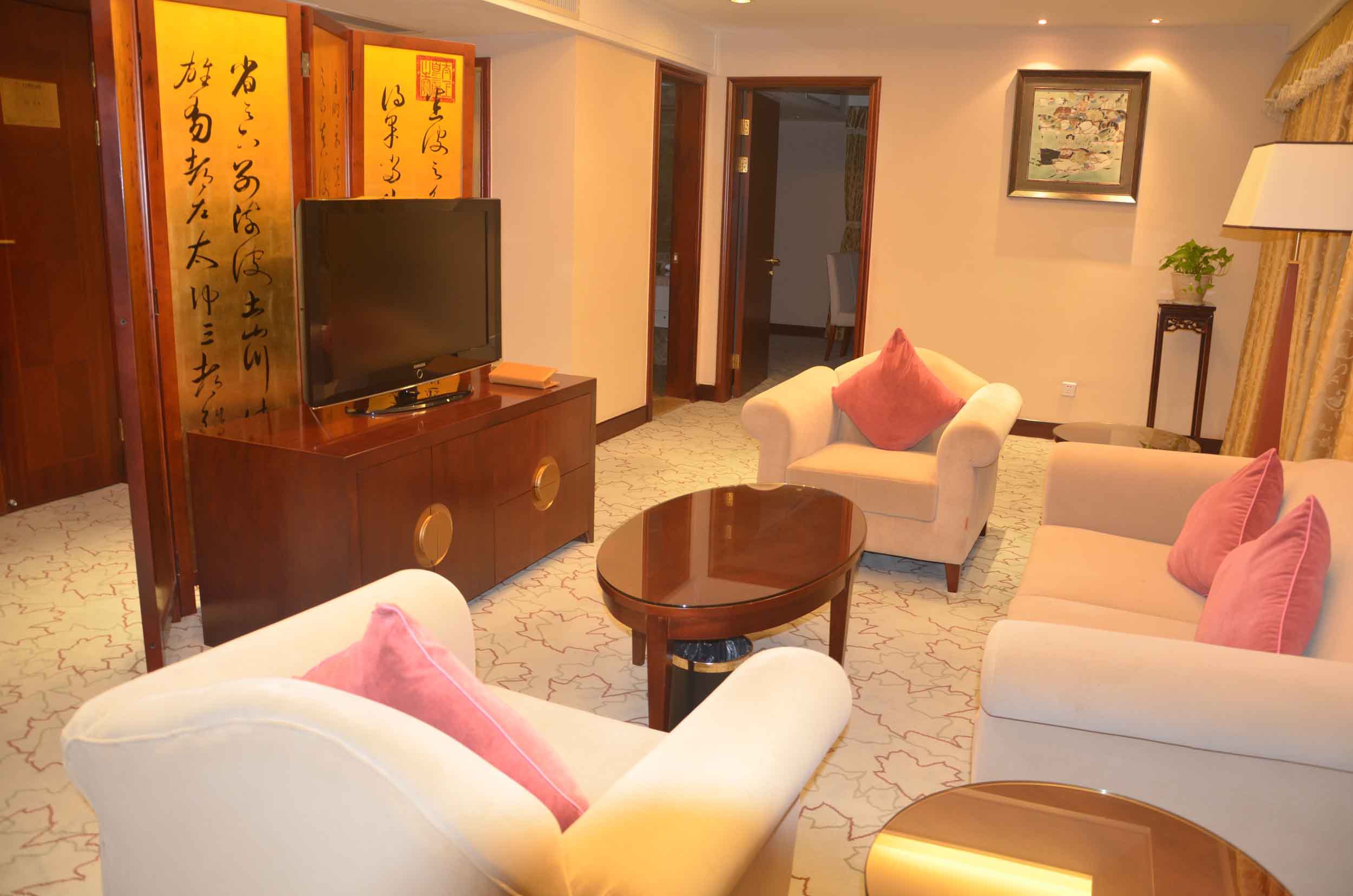 行政豪华套房（小度音箱+助眠床垫+180度全景）