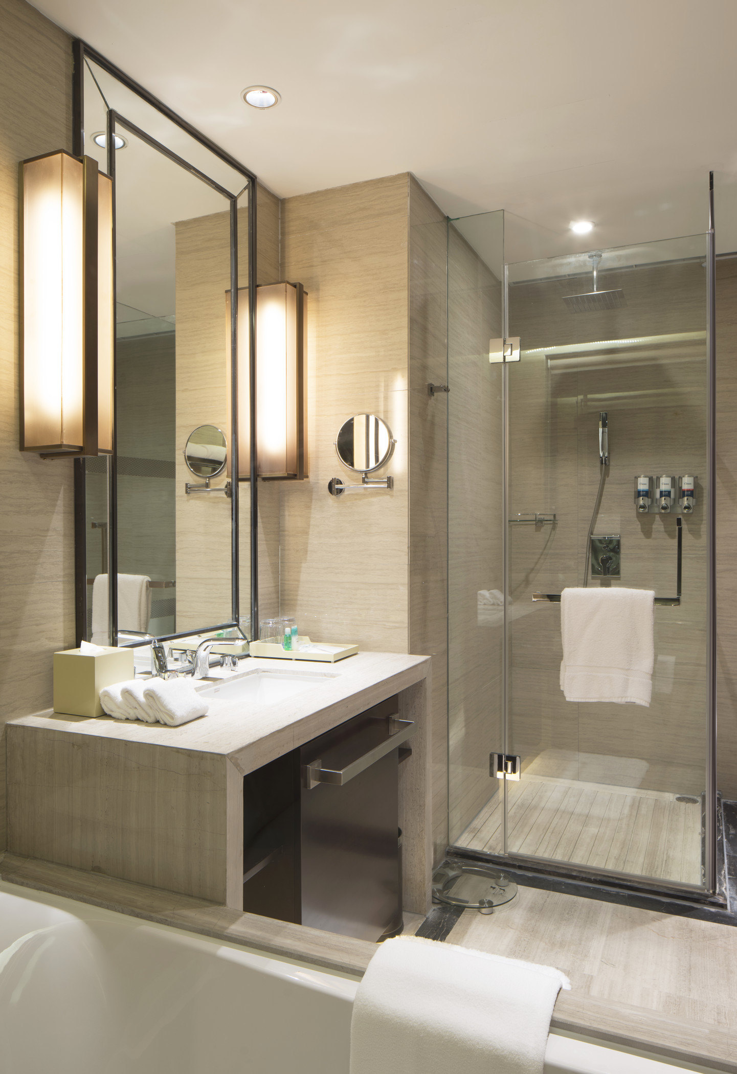 Executive Queen Room