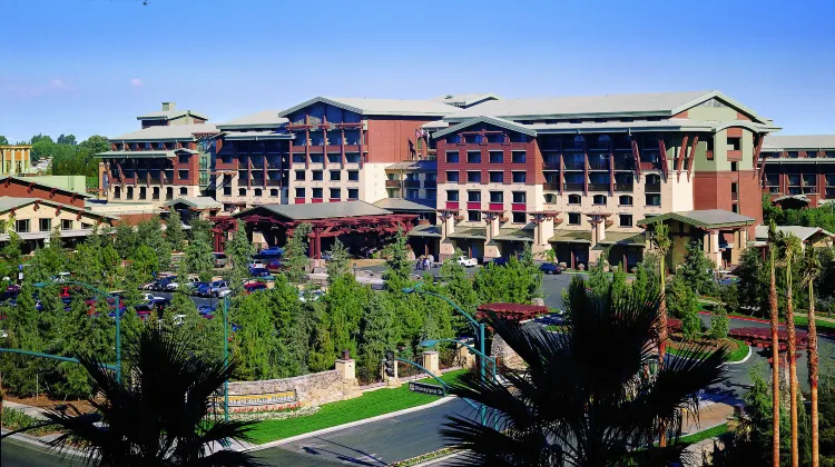 Disney's Grand Californian Hotel & Spa Exterior