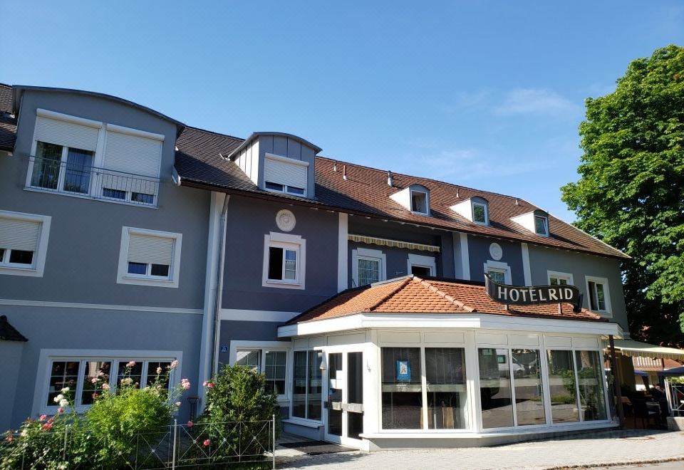 Hotel Rid - Housity