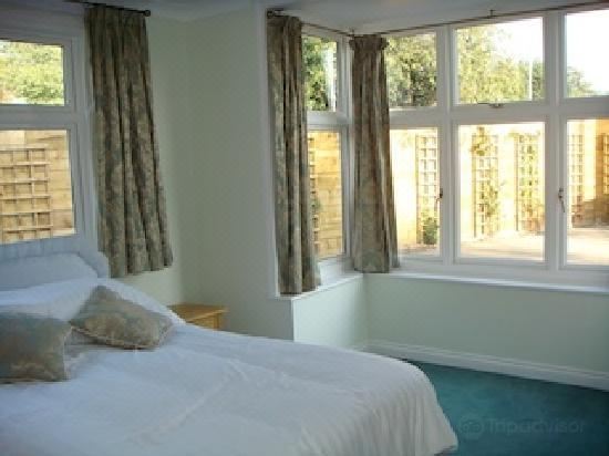 Kendall Lodge - Housity