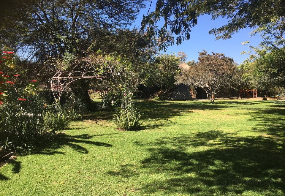 Southern Comfort Lodge - Housity