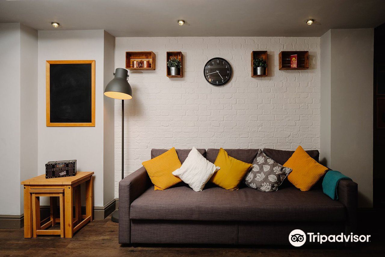 豪华特大床一室房