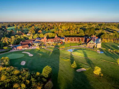 Ufford Park Resort โรงแรมใน